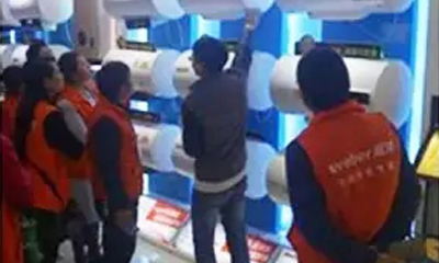 The first factory visit welcomed a good start